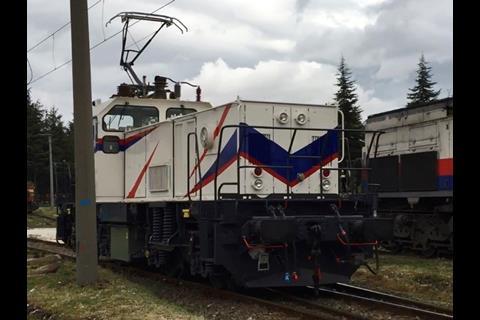The E1000 locomotive has been developed by Tülomsaş, research agency Tubitak and Turkish national railway TCDD.